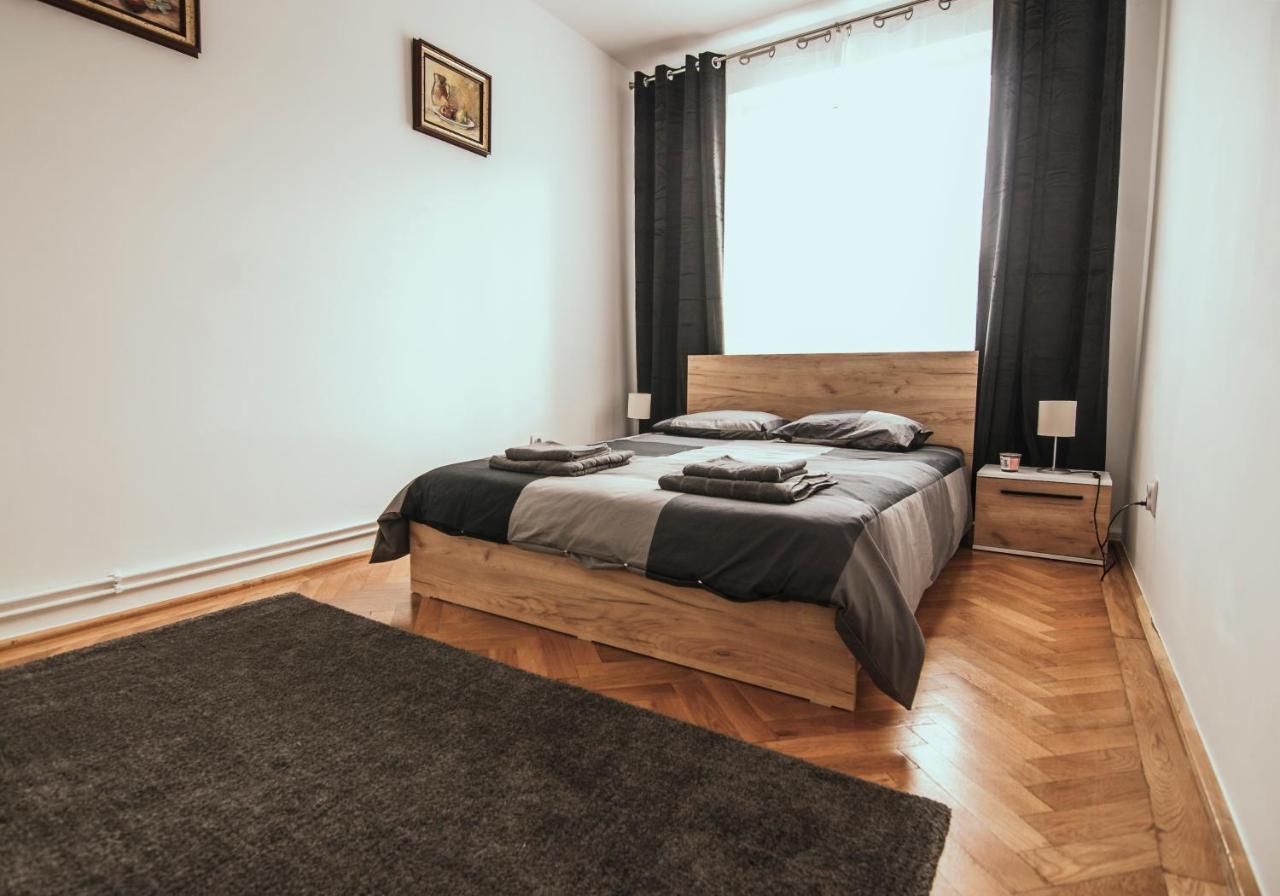 Central David Residence Brašov Exteriér fotografie